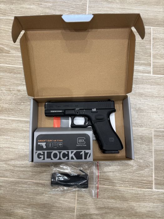 Еърсофт пистолет Glock 17 Gen4 6mm