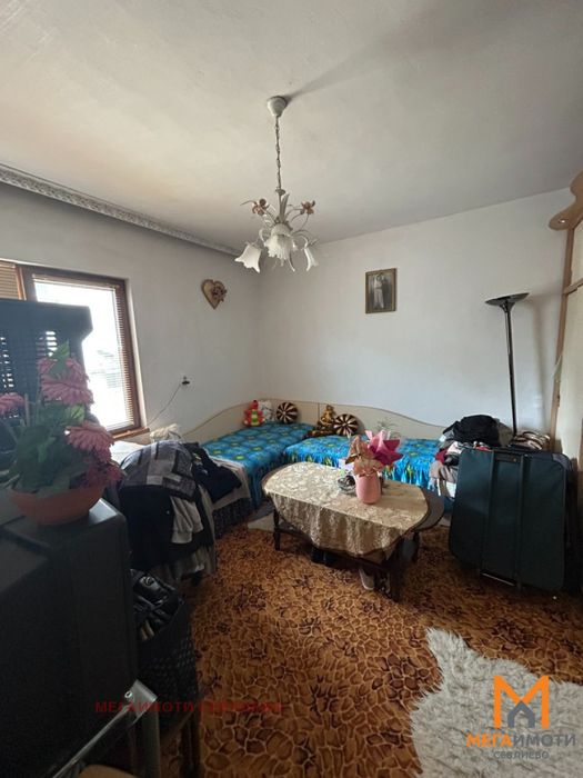 Продажба Къща гр. Севлиево - гр. Севлиево 83m² и двор 216m²