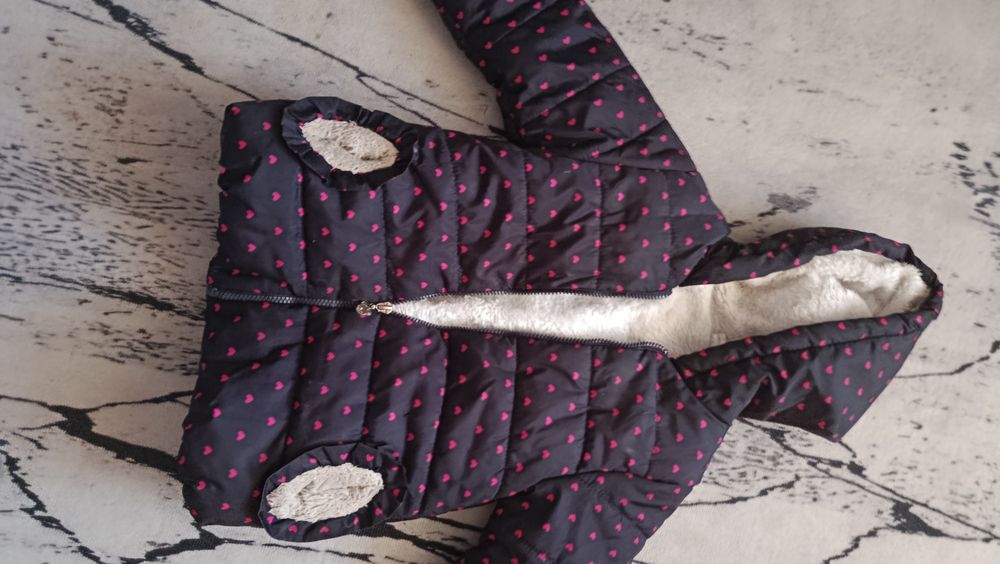 Продам курточку .