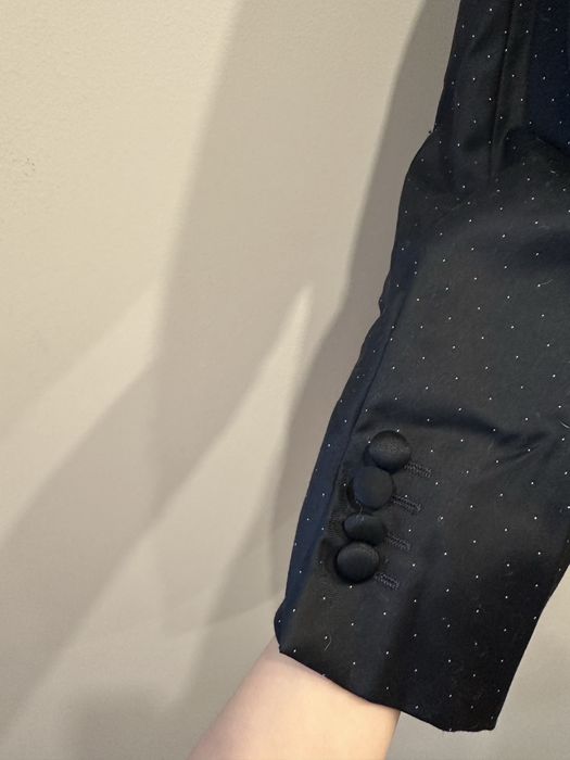 Поръчков мъжки официален костюм