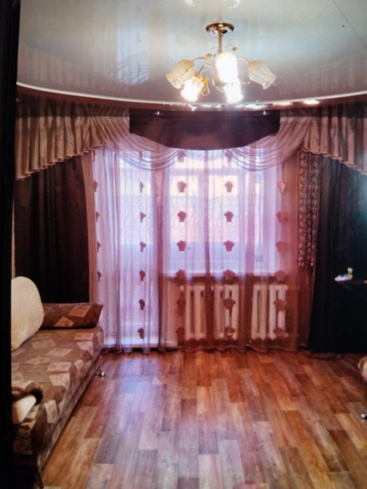 Шторы с ламбрекенами и тюль в комплекте