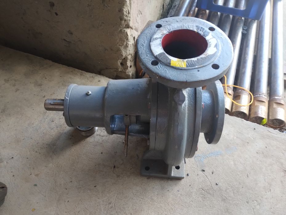 Pompă noroi foraj, 100 metri adâncime