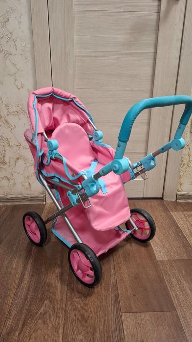 Коляска для куклы почти новая