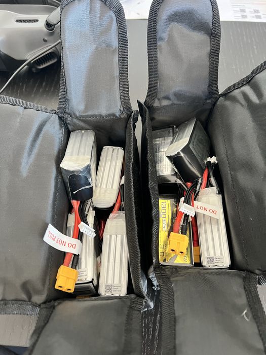 Vand Baterii Drona Tattu R-Line 3.0 1300 120C 4S 14.8V 19.24 wh