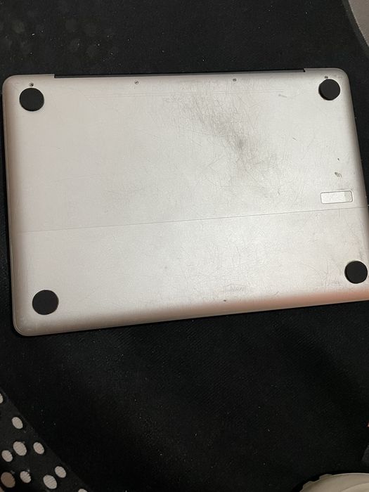 Aplle Macbook functional