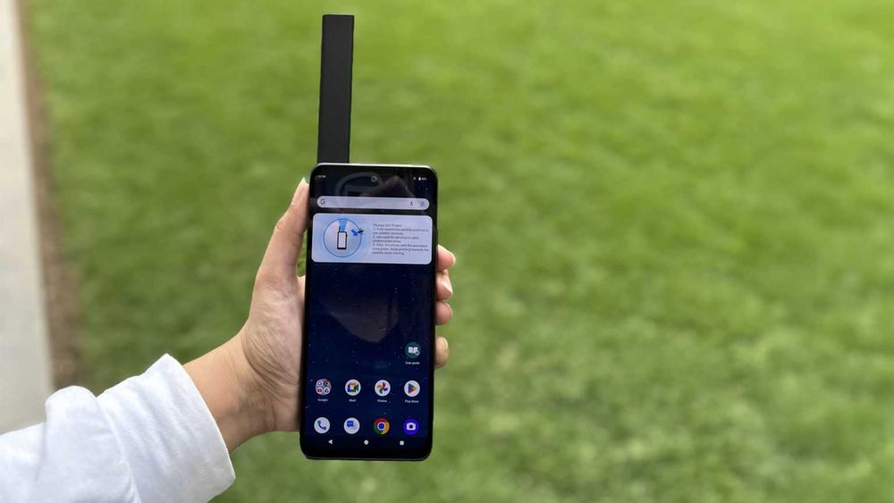 Thuraya ONE | Спутниковый смартфон | Android + Спутник | Доставка