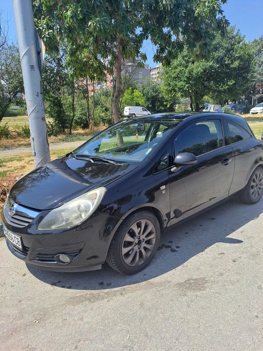 Opel Corsa D - 2010 г.