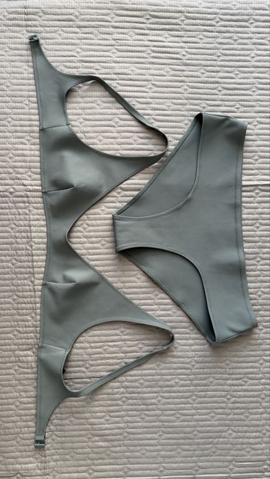 Купальник COS 46,M-L б/у