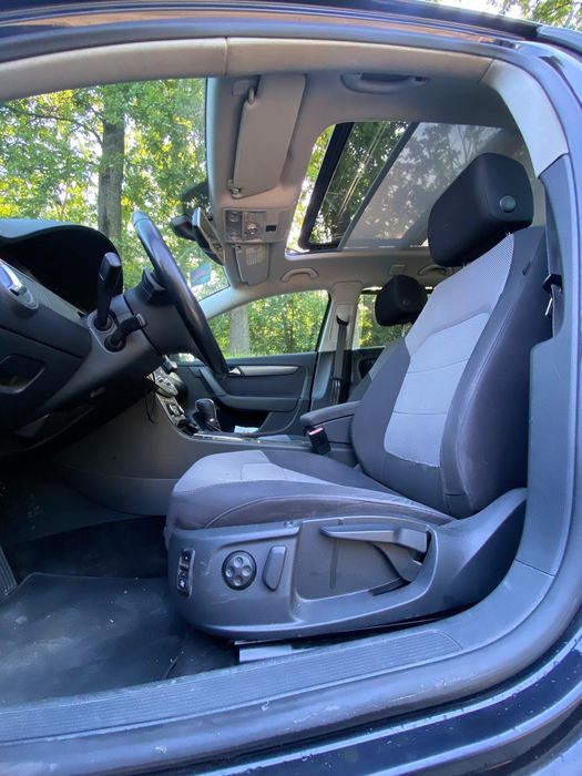 VOLKSWAGEN Passat 2011 — imagine 5