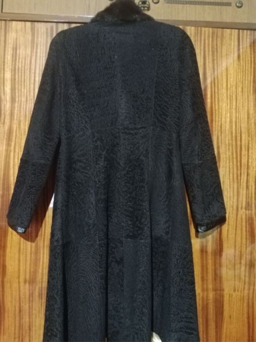 Продам пальто в отличном состоянии