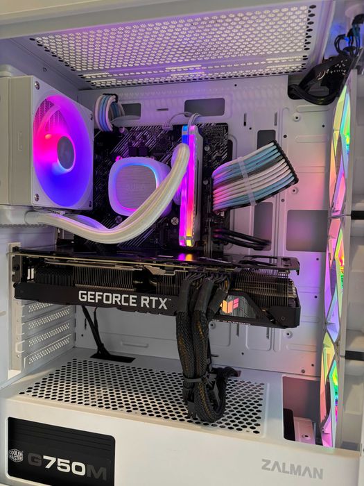 Геймърски компютър Intel Core i5 10600K, RTX 3070 Ti 8GB, 16GB ram
