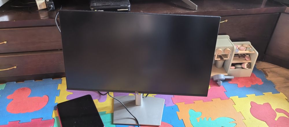 Dell monitor P2725d