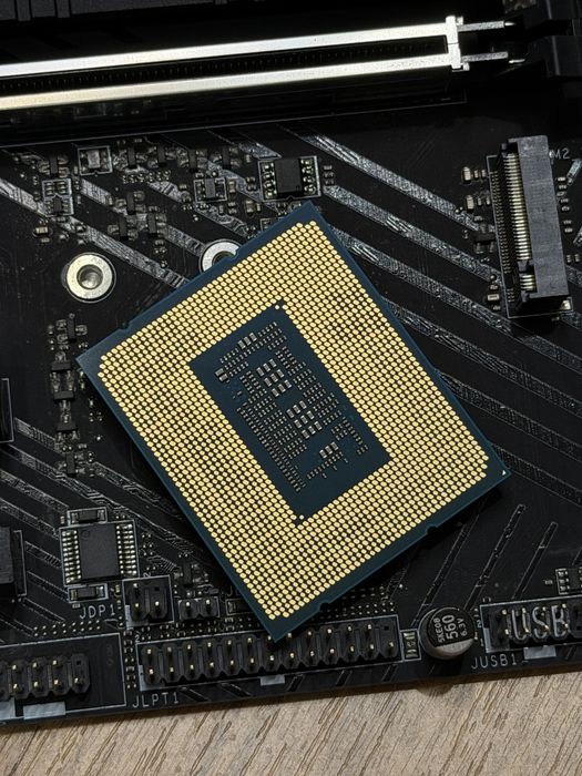Игровой процессор intel i5 13400F