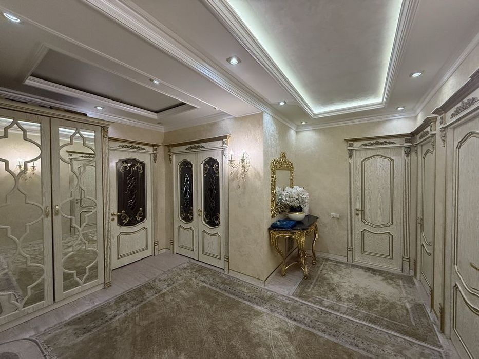 Bel tepa JK Golden House 4 hona 2 etaj / 5  125 kv Sifatli remont