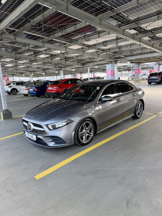 Mercedes Benz A180D sedan pachet AMG int/ext,lumini ambientale,tableta,Burmester,schimbare moduri de condus,proprietar,consum redus