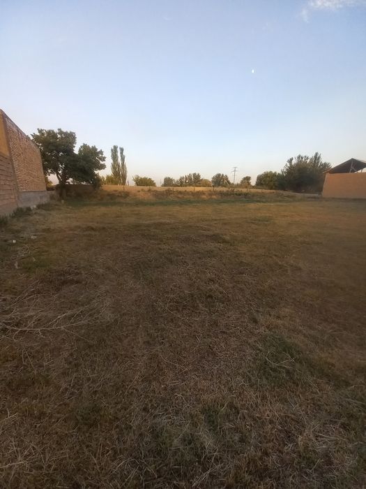 Milliy shashlik tarafdan yer uchastkasi sotiladi