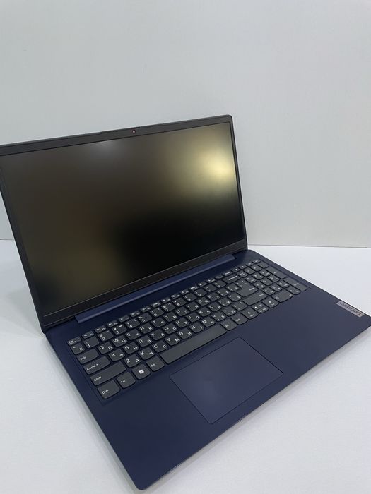 Lenovo Ryzen 5-5625u