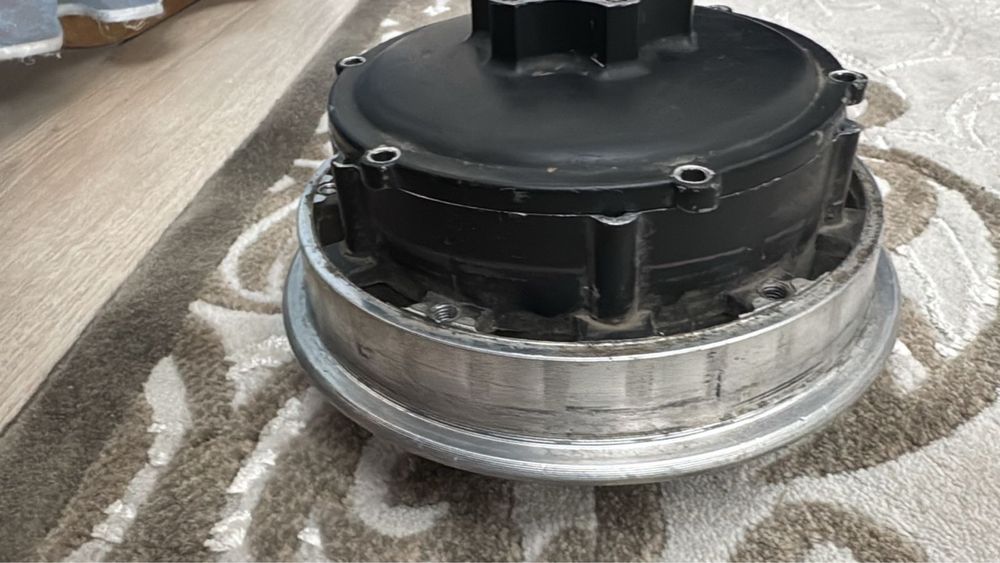 Продам пкорпус мотора