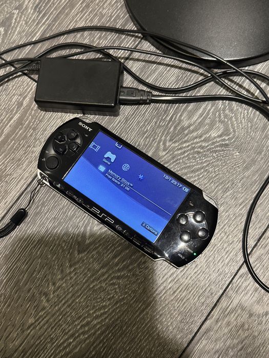 Psp 3000 ca nou Feleacu • OLX.ro