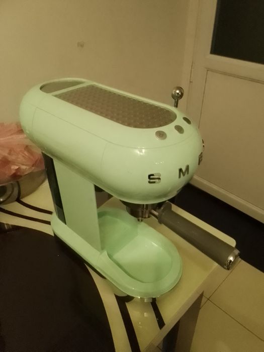 vând aparat smeg,veromatic