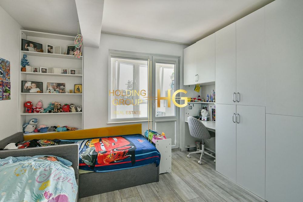 Продава се Тристаен апартамент в Варна, м-т Траката - 108 кв.м за 1973 €/кв.м - Снимка #5