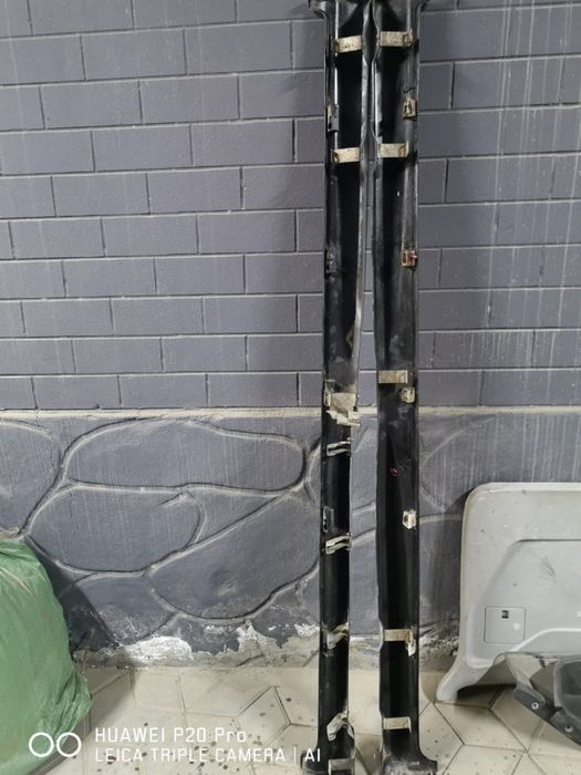 Продам пороги на Делику