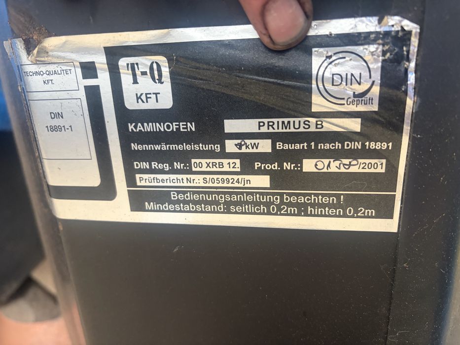 Semineu pe lemne 8kw