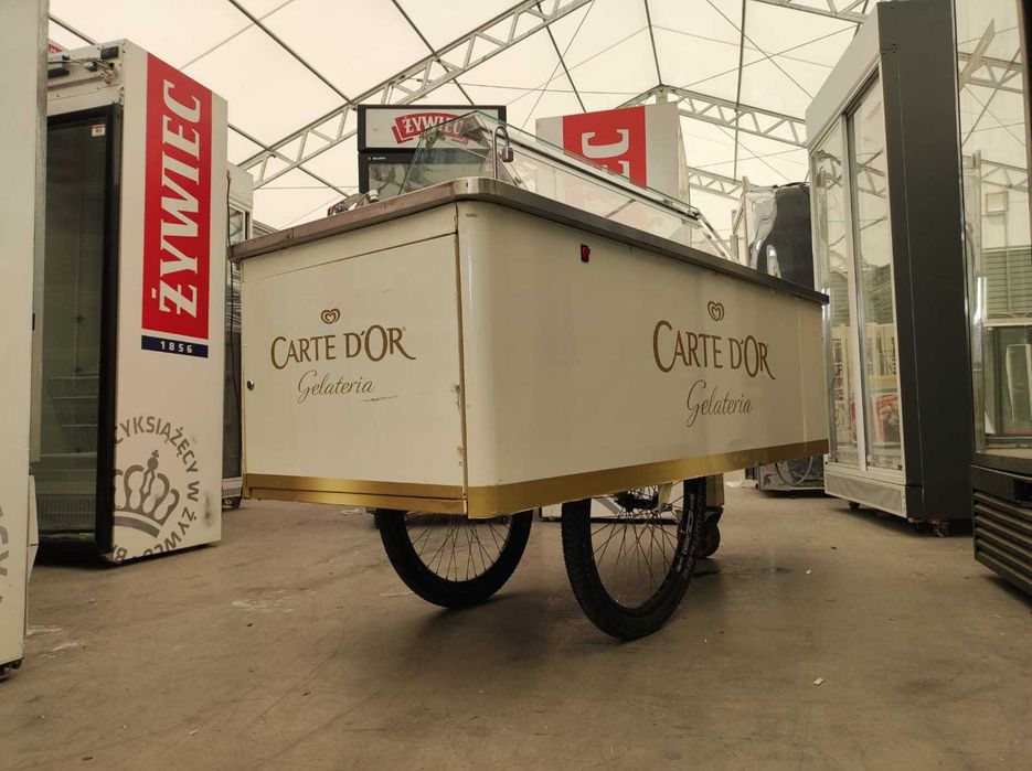 Vând tricicleta de înghețată ideala evenimente