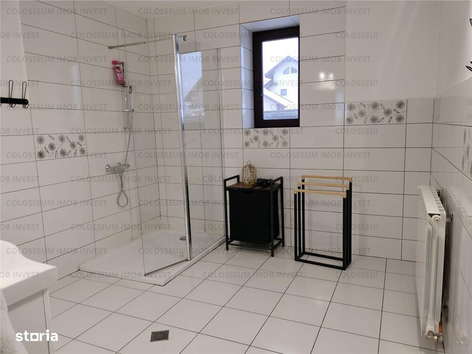 Vila 7 camere,4 bai - Zona Darste