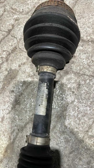 Предни полуоски BMW E90/E91/E92 4х4