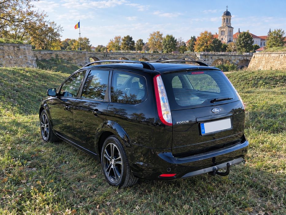 FORD Focus 0 — imagine 4