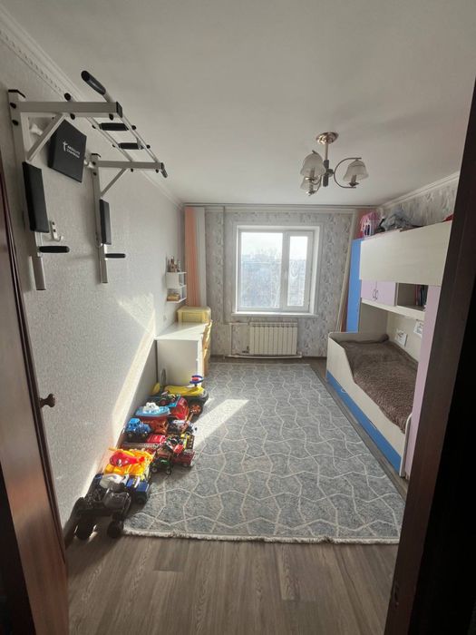 Продаю квартиру 3А микрорайон 16 дом