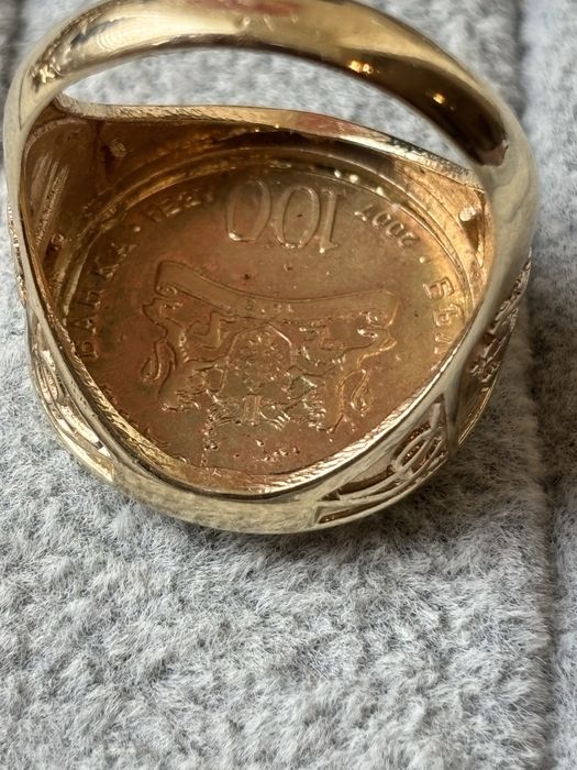 Златен пръстен с Монета св. Георги 14к