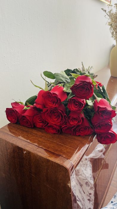 Цветы 15 шт розы красные букет