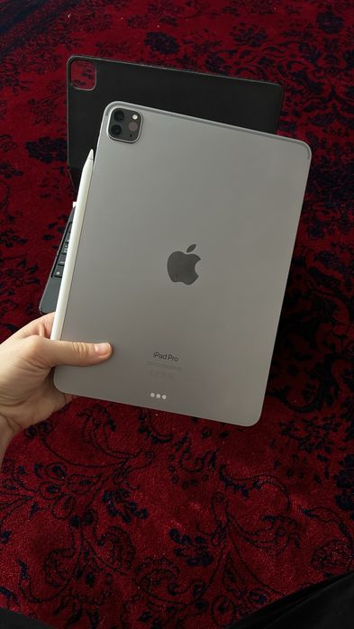 iPad Pro 11 M2 (4th gen)128GB + Magic Keyboard + Pencil 2