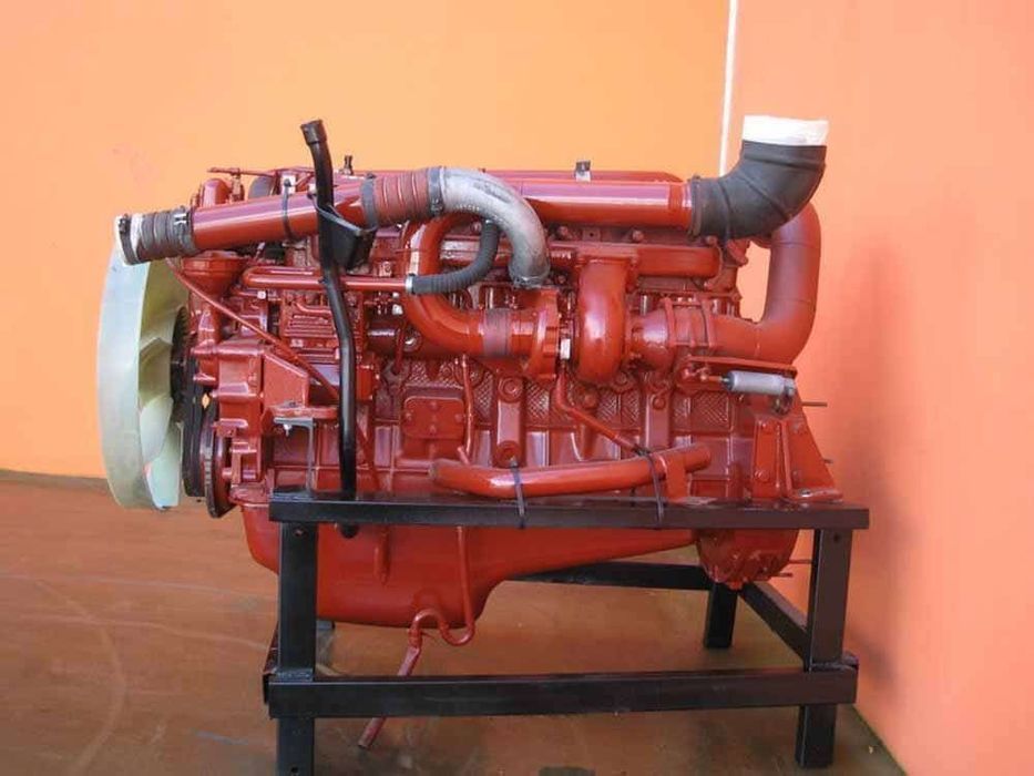 motor iveco 8210 utilaje de constructii