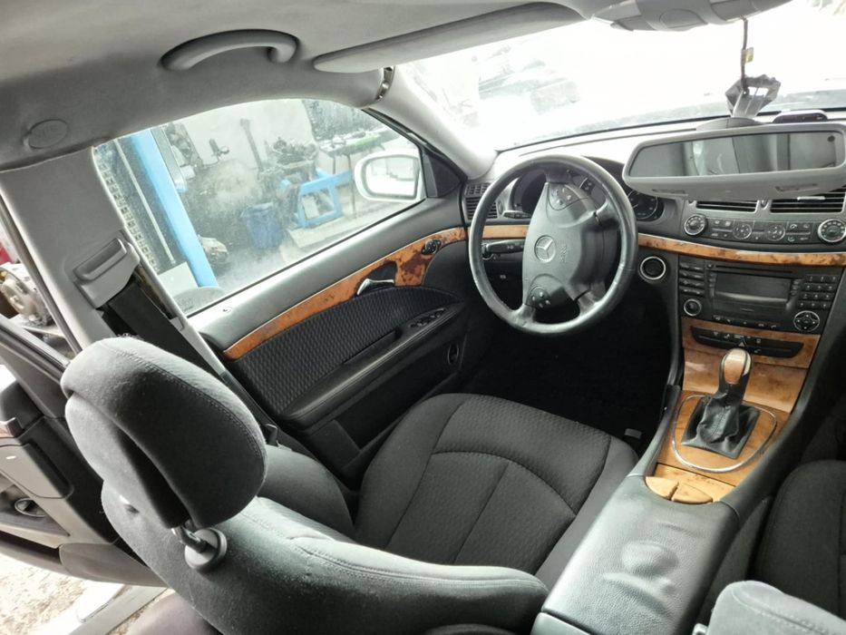 Mercedes W211  E220DI 150кс 646 Elegance ръчка седан НА ЧАСТИ!