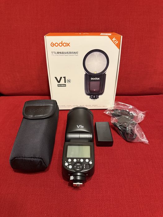 Blit Godox V1 N TTL cu cap rotund pentru Nikon, Godox VB26