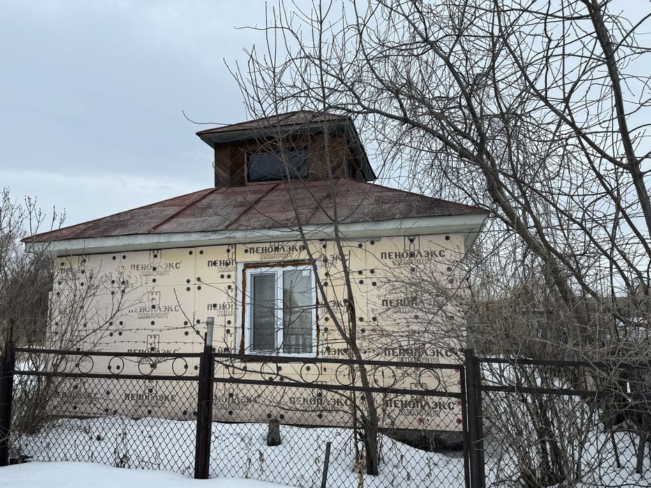 Дача с участком и с баней