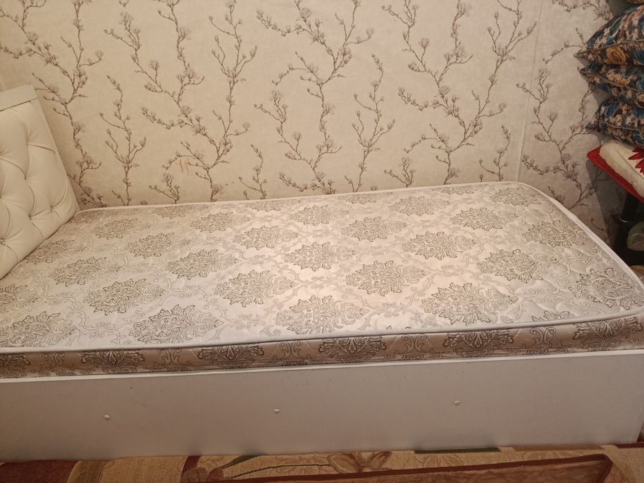 Кровать одноместная