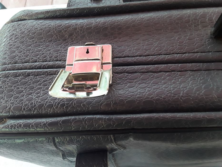 Куфари комплект 2бр. Нови !