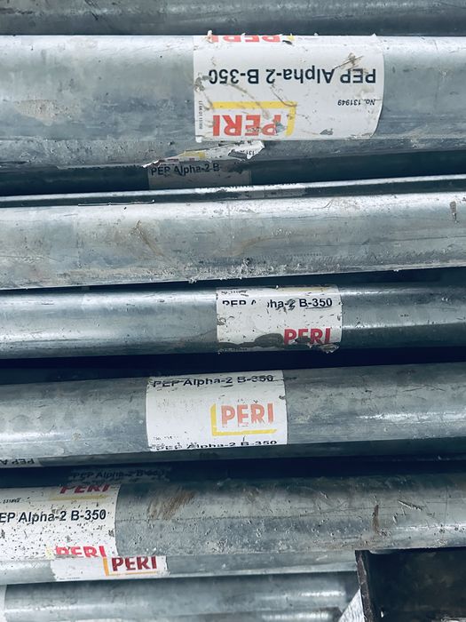 Popi metalici zincati ,2,5 m. 3 m  3,5 m. 5 m. Intr o stare impecabila