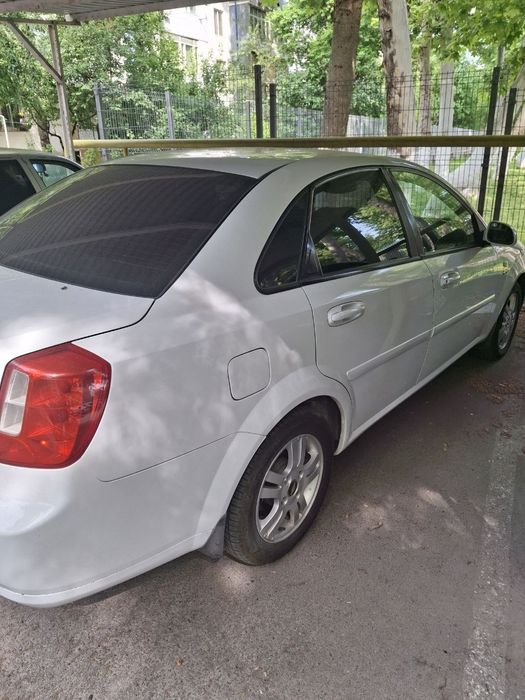 Chevrolet Lacetti / Gentra 2009 — 2