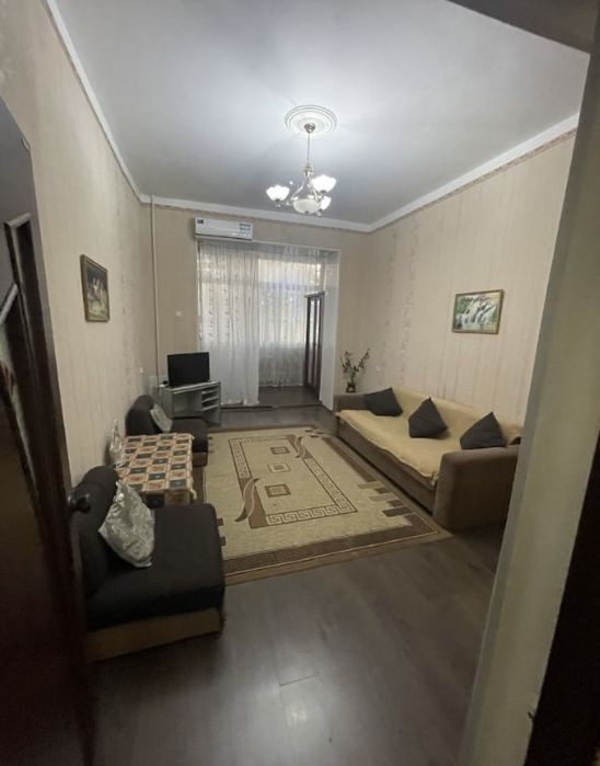 2/1/4  Аренда ! Максим Горький ,Бий 60 кв.м . Ор-р 71 школа