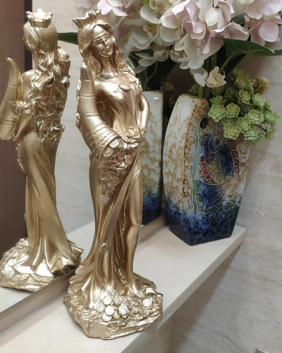 Изделия из гипса