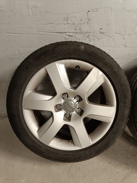 Оригинални алуминиеви джанти за Ауди А4 17 цола.