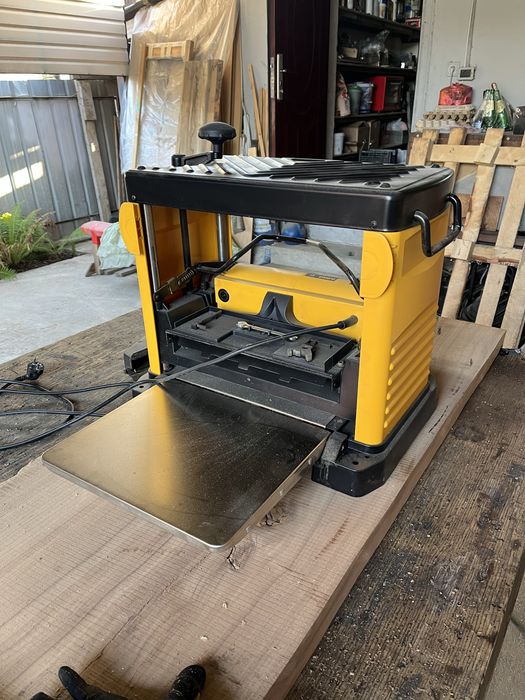 Рейсмус dewalt