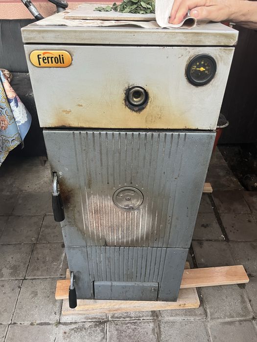 Centrală pe lemne Ferroli