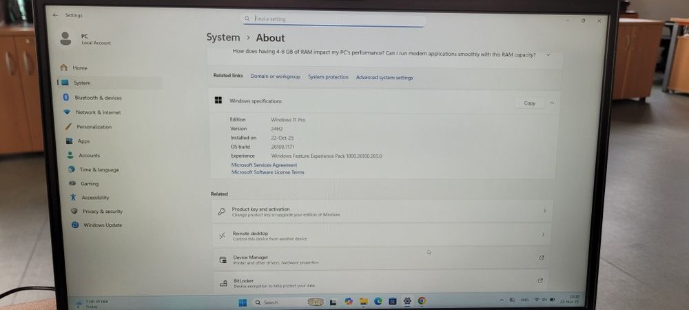 Лаптоп Dell Latitude 5500 FHD IPS i5-8265U/512GB/8GB