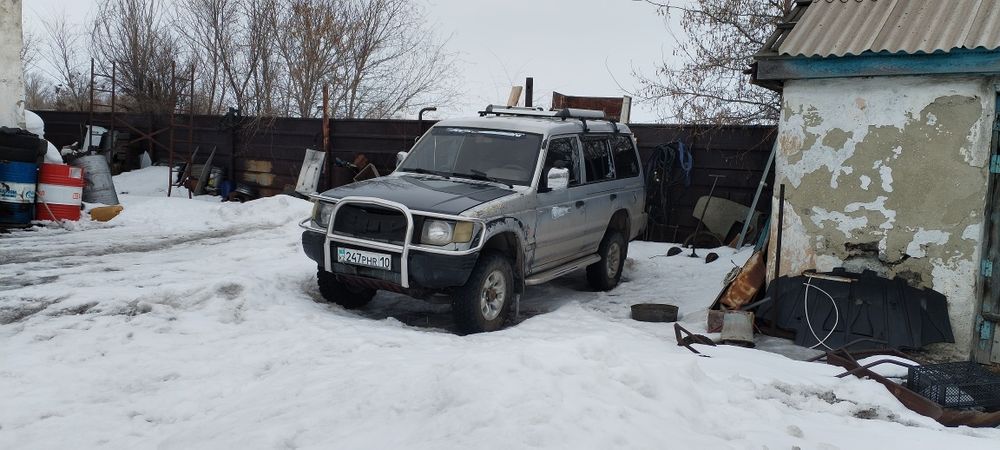 Митсубиси паджеро